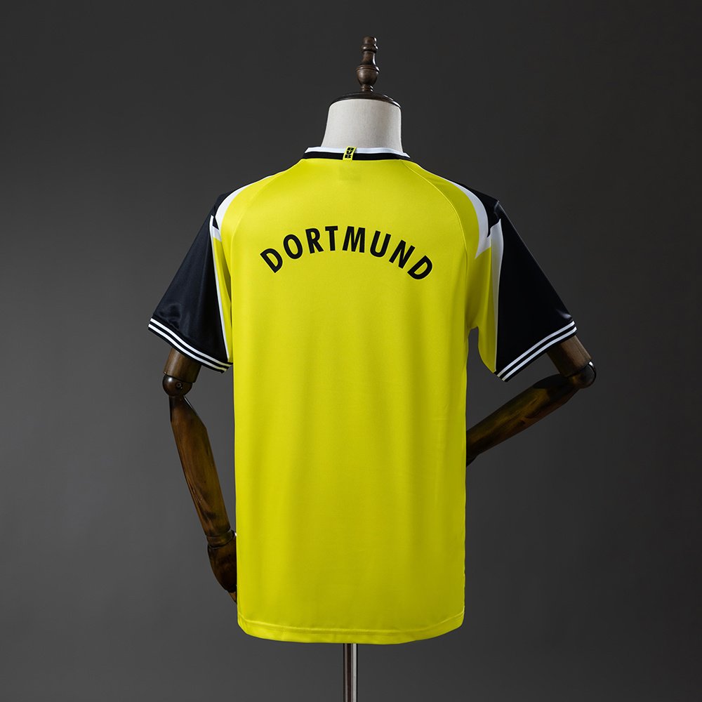 Borussia Dortmund 1995/96 Local - Imagen 2