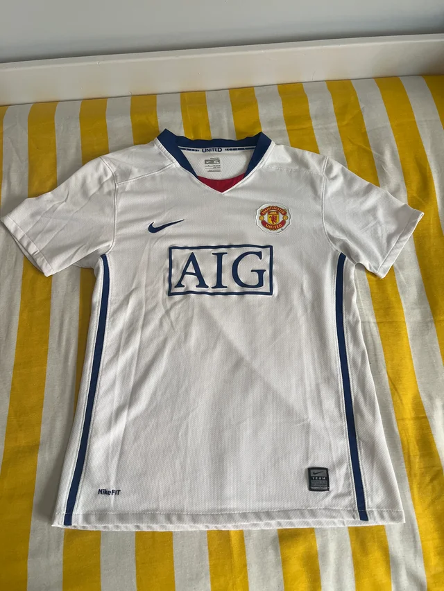 Foto de Andrea López con su camiseta